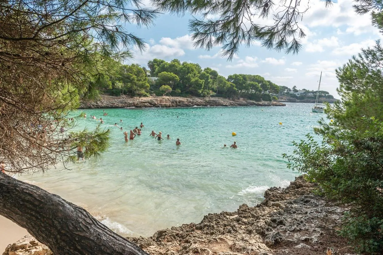 Apartamento En La Primera Linea De La Playa Cala Gran Cala d'Or  Cala d'Or (Mallorca)